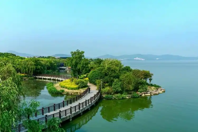 徒步东蠡湖(金城湾公园~蠡湖大桥~金城湾公园)