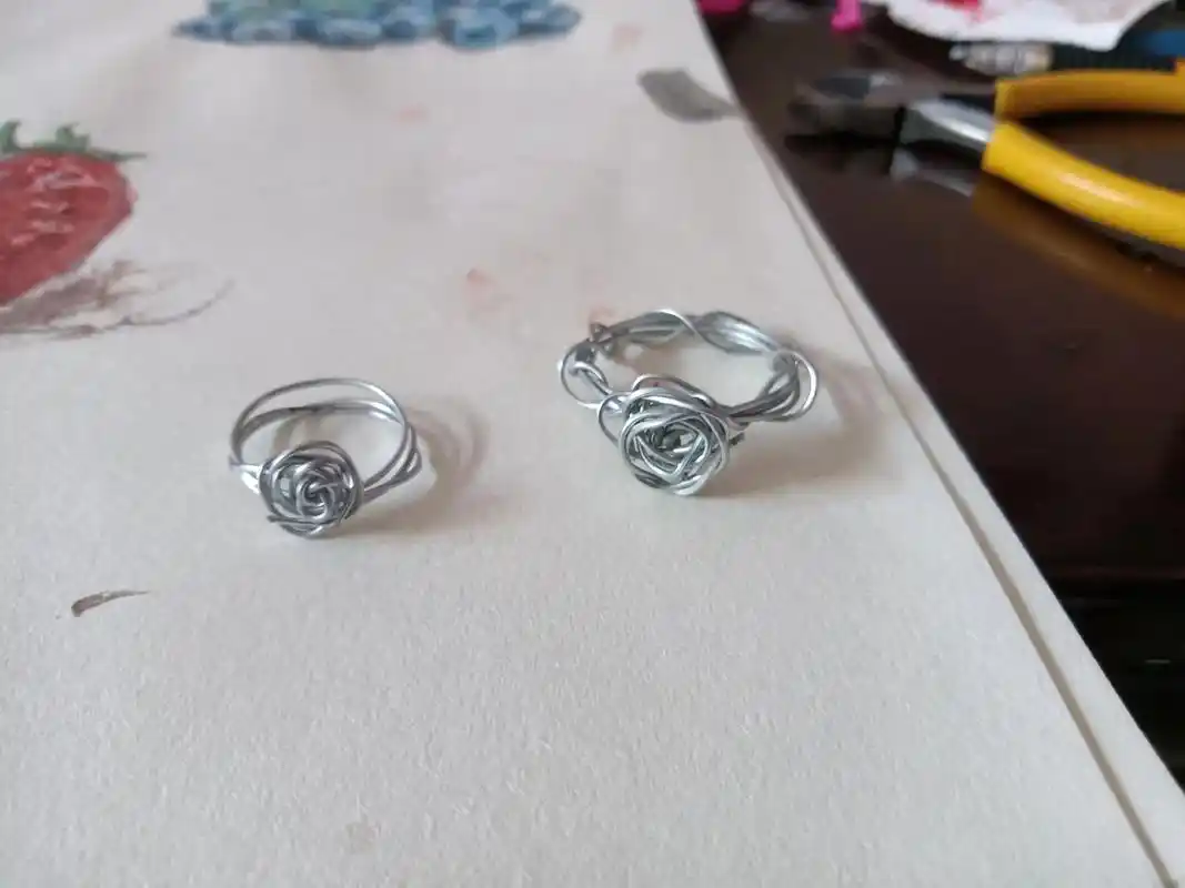 手工diy #手工制作 #铁丝 #蝴蝶戒指 #铁丝戒指  - 抖音