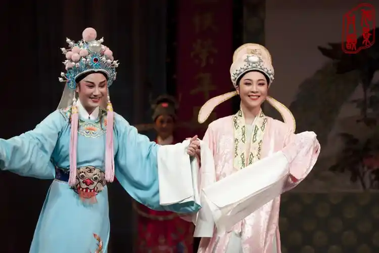 越剧《孟丽君》王文娟80珍藏版 电视剧96精美版 双萍舞台版