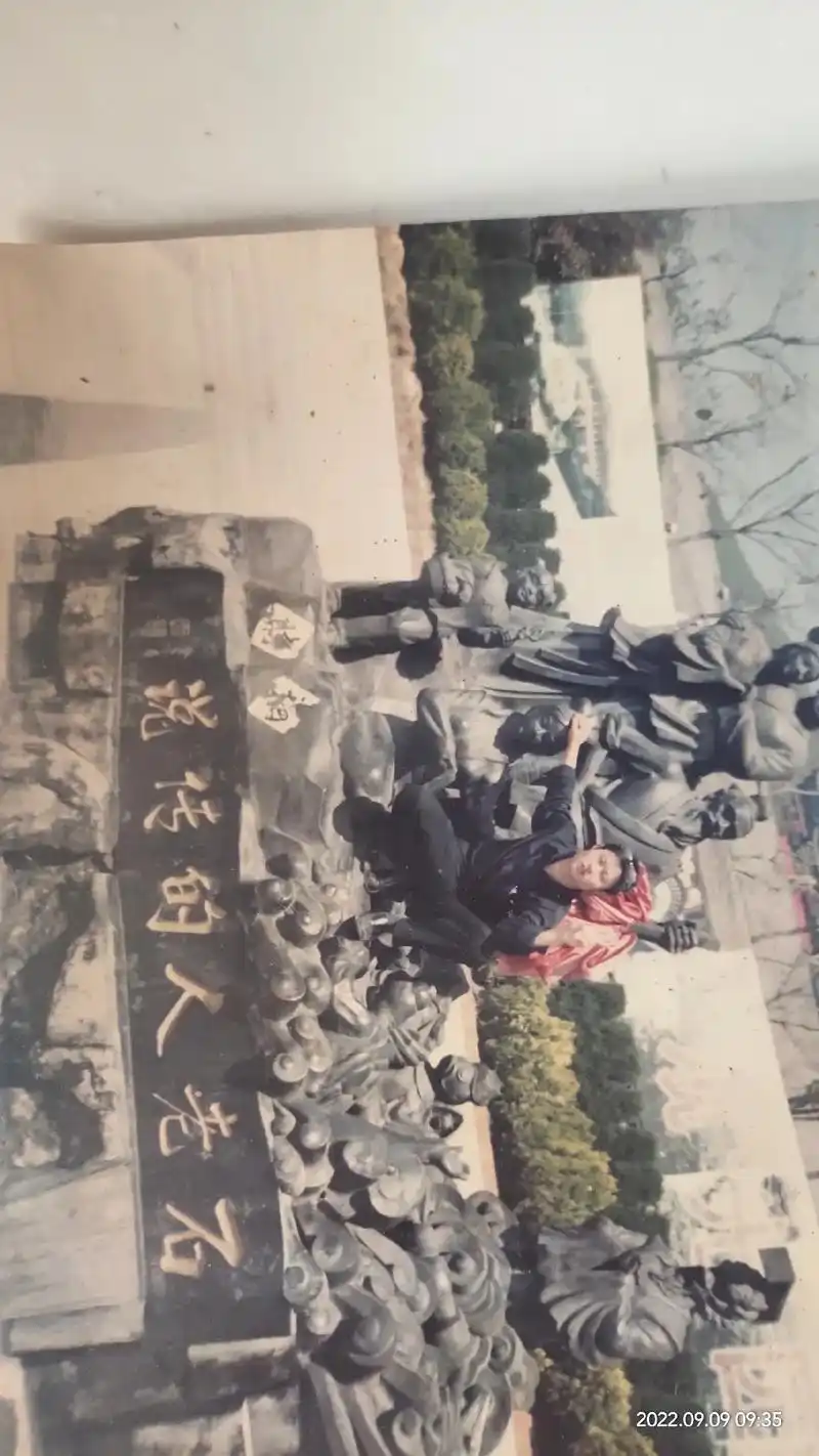 回老家看到这些照片心里感叹年轻就是好啊