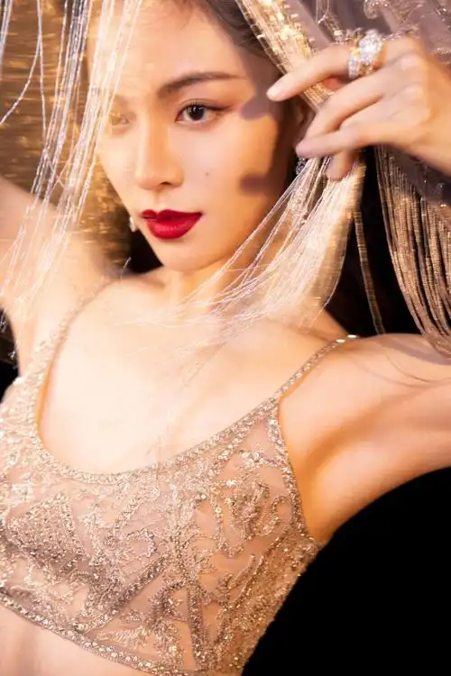 钟楚曦cosmo时尚盛典