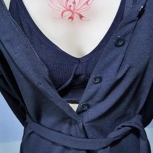 胸口 彼岸花_纹身吧社区 - 纹身大咖