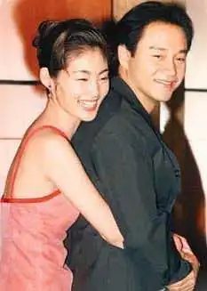 张国荣与常盘贵子张国荣与巩俐张国荣与李嘉欣张国荣与梅艳芳合影