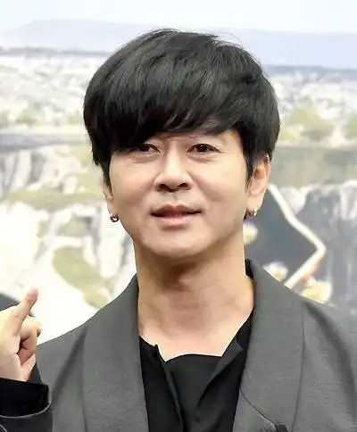 尹道贤(韩国男歌手)_尚可名片