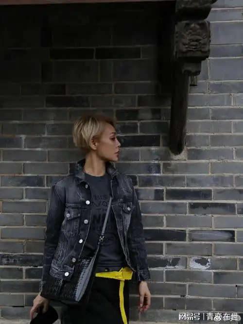 宁静短发酷到没朋友