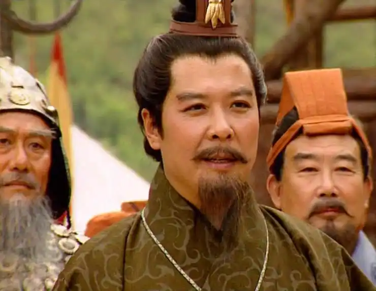 一个默默无闻的小人物,一念之差改变历史,否则三国鼎立不会出现_刘备