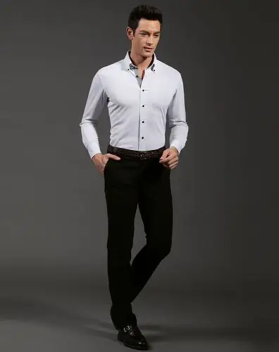 男款灰色时尚修身长袖衬衫