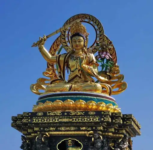 列中国佛教四大名山之首,隶山西忻州五台县,乃文殊师利菩萨弘化道场