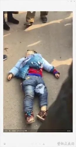 悲剧!14号安岳铁西路一货车撞上小男孩,男孩当场死亡