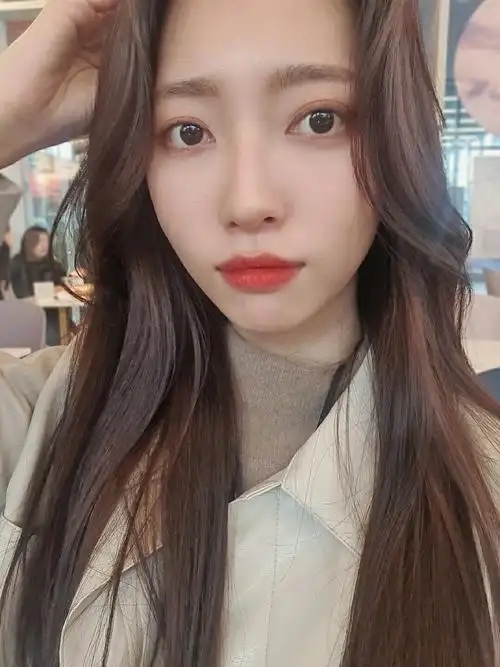 自拍韩国女生日常