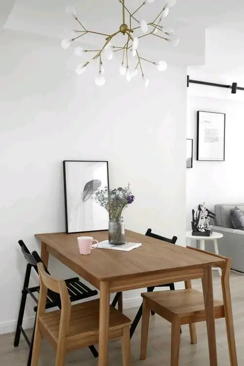 北欧三居装修餐桌椅图片