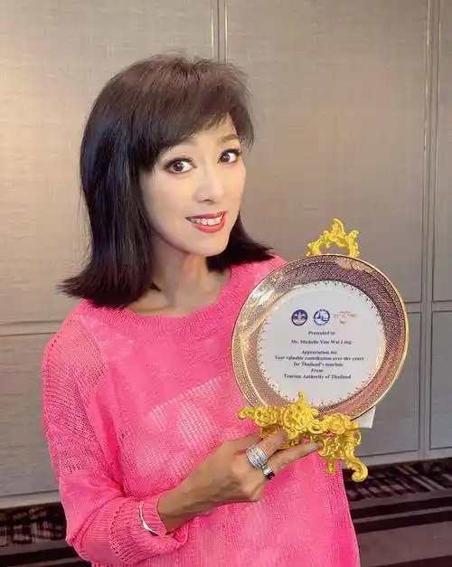 初代"俏黄蓉",未婚未孕,67岁的米雪如今怎样了