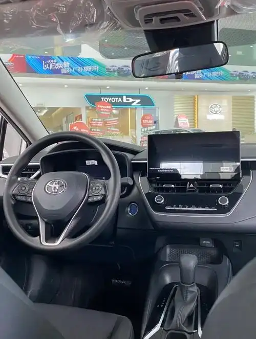 23款丰田卡罗拉双擎先锋版,落地9.58万,首付1.5万提车