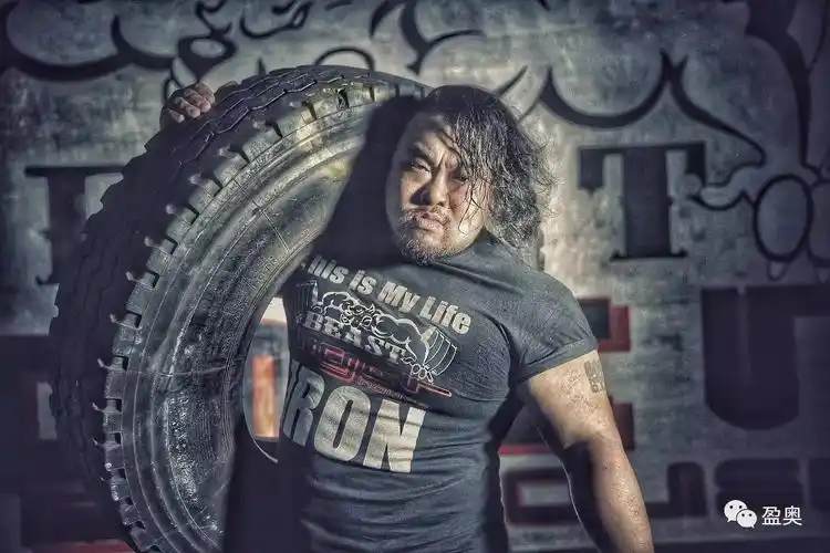 还参加录制央视cctv5《体育人间》cctv10《科学探索-解密大力士》等