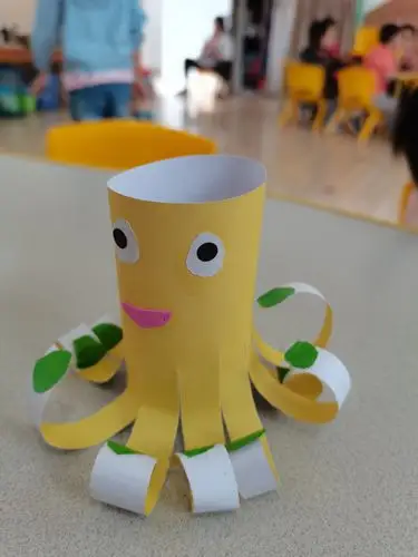 今日手工制作"八爪鱼"