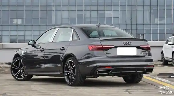 奥迪a4l价格直降12.63万,入门仅20万,配四驱 独悬,还要啥3系!