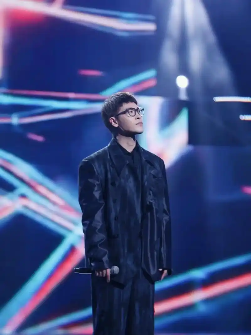 张赫宣in泪瓶lacrimatory