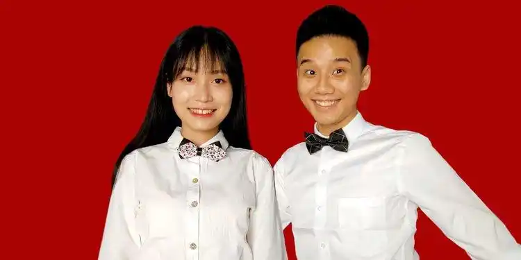 放飞自我我拍出了最鬼畜的结婚证件照