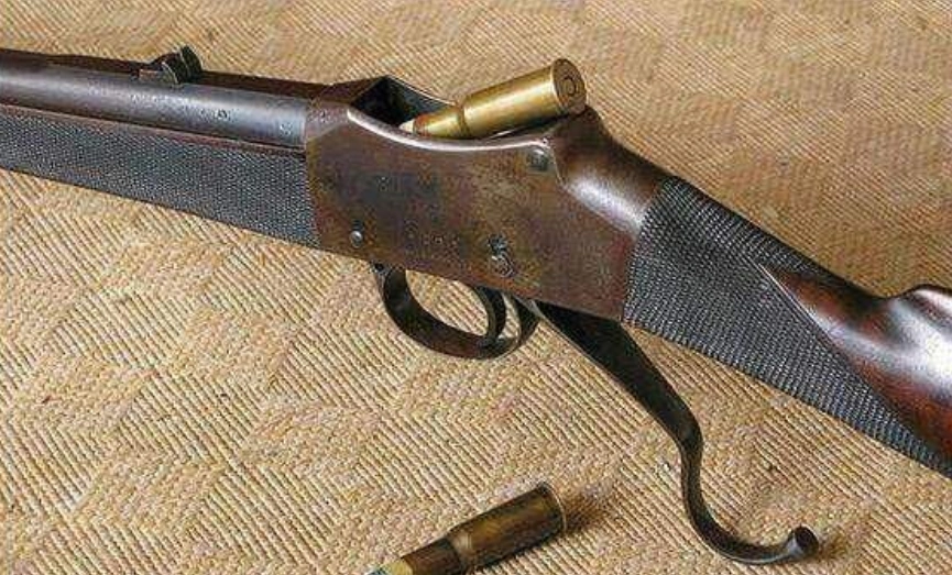 后膛枪-马提尼亨利步枪赖长在福建时,就仿造洋人铁枪,铁炮和较为先进