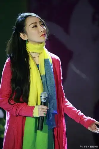 神秘东方女子——萨顶顶