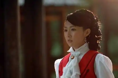 电视前沿 正文  在《芸娘》中涂黎曼饰演的古玥玥原本是个天真浪漫的