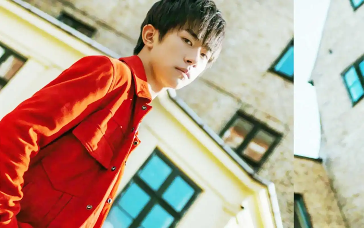 阳光帅气易烊千玺壁纸_超帅的时尚千玺