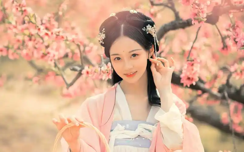 清新甜美古装美女仙气十足写真