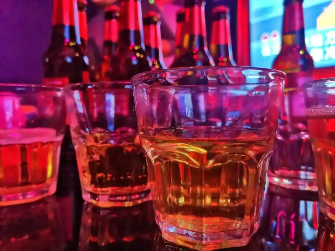 疫情下的ktv:k歌之王倒闭,卖火锅的好乐迪还能挺多久?