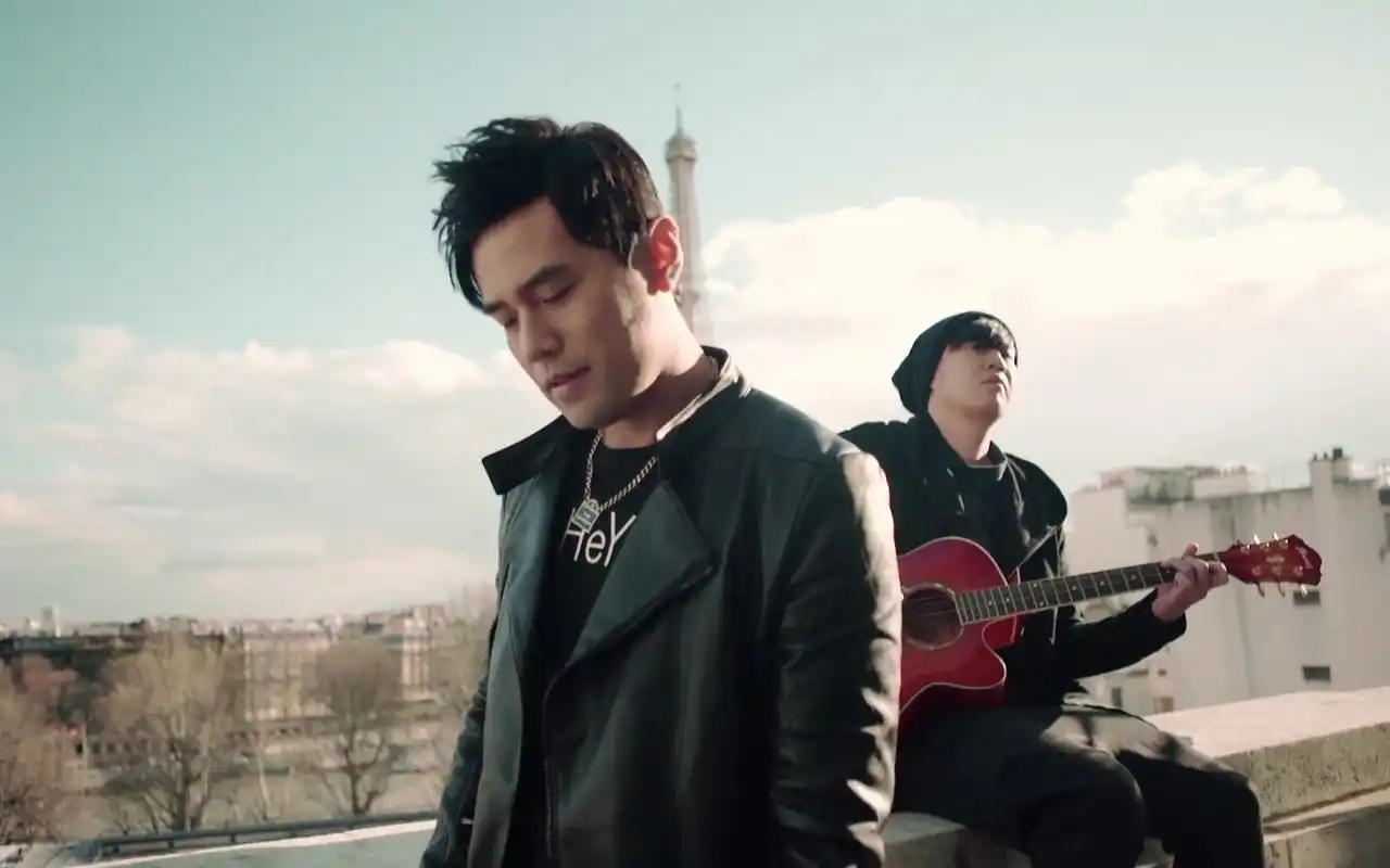 周杰伦的成长经历