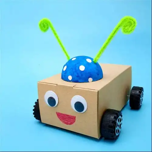 环保机器人幼儿手工,中班做手工机器人图片