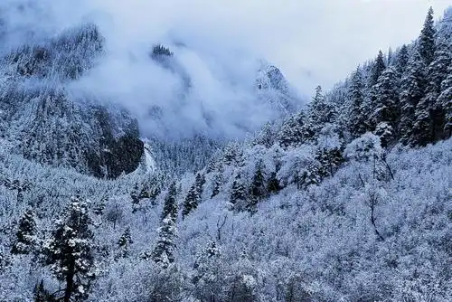 甘南川北游(5):九寨沟长海,让我们相遇今年的第一场雪