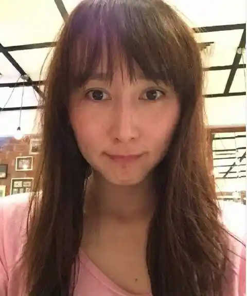 阔太胡静素颜出镜被网友赞真美女