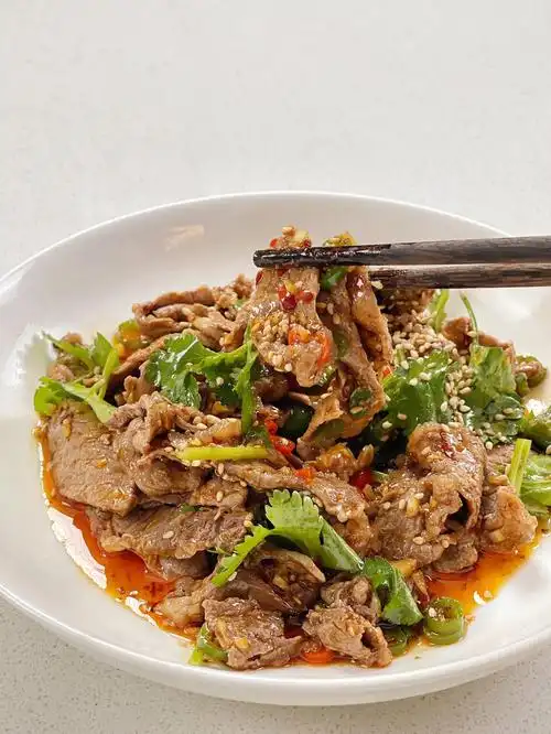 真的就366步轻松吃到香辣开胃凉拌牛肉