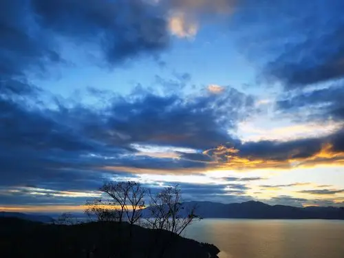 抚仙湖太阳山网红小镇