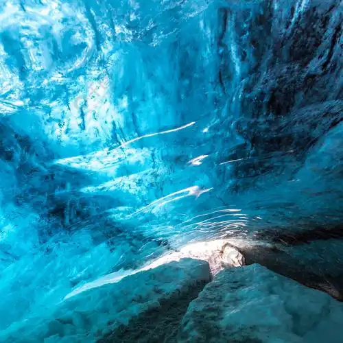 冰岛瓦特纳冰川冰川jokulsarlon国家公园的冰洞