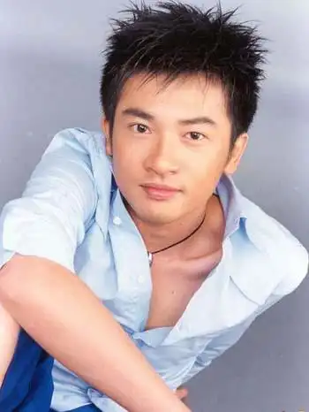 苏有朋出道24周年 揭密年轻肌肤保养秘诀