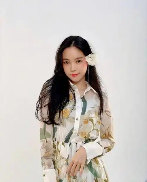 原创19岁清纯26岁成熟,养成系美女孙娜恩一直保持巅峰状态的高颜值