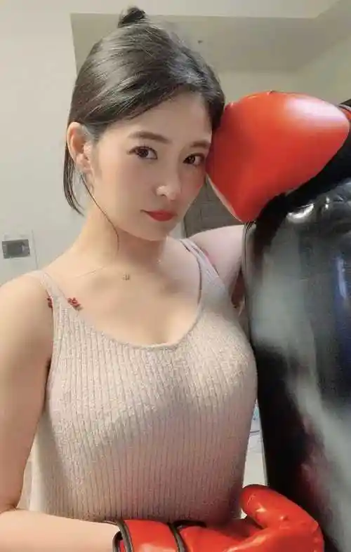 回归后的她仍作为溜池的专属女演员,而藤浦惠过往的