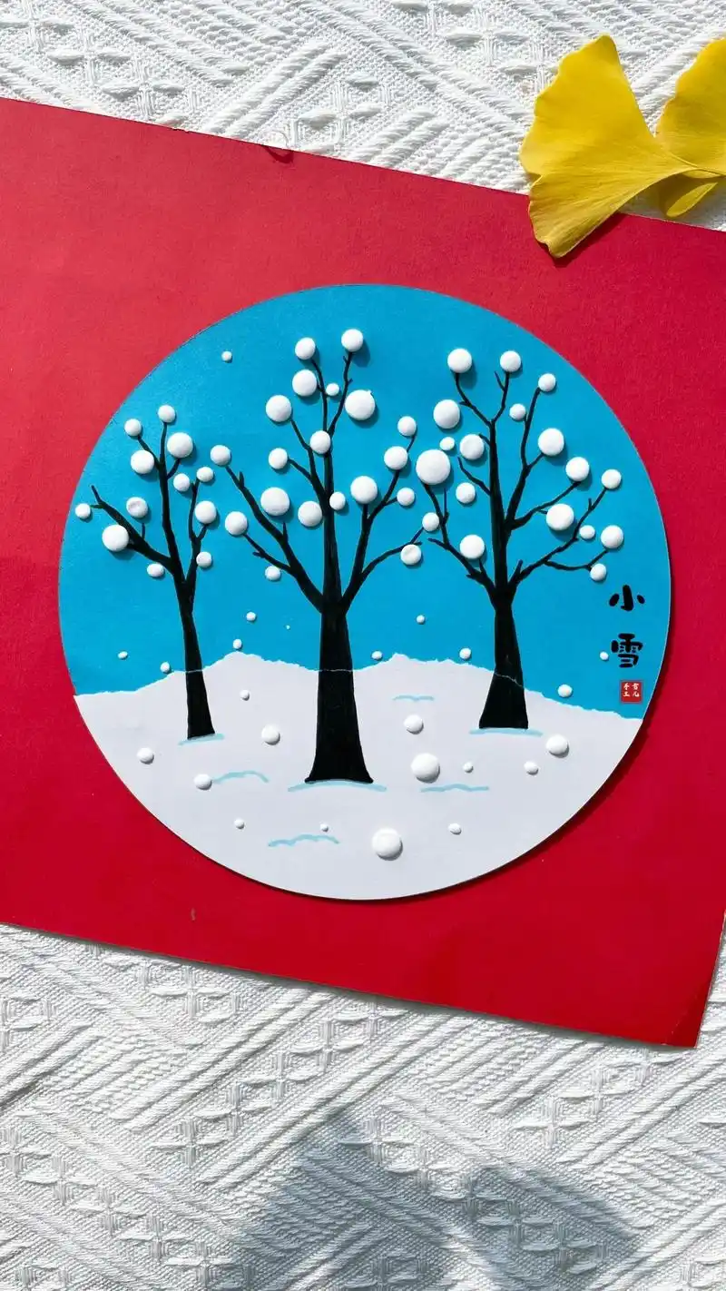 二十四节气小雪创意画.今日#小雪 ,用粘土做下雪的风景画#亲 - 抖音