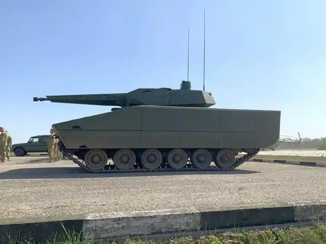 可有效对抗坦克?德国新型山猫步兵战车现身_高清图集_新浪网