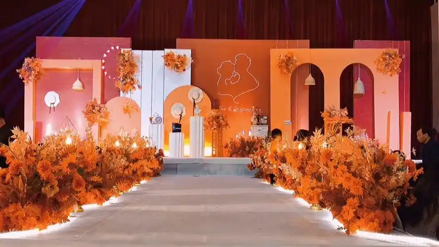 橙色系婚礼 城西幼儿园礼堂