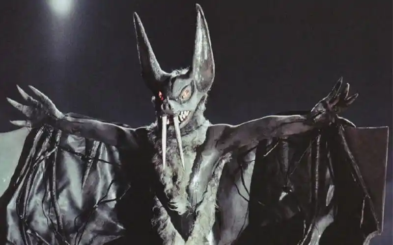 雷欧奥特曼 18 蝙蝠少女 蝙蝠怪兽 巴冬