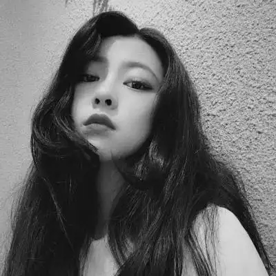 御姐头像高冷霸气黑白