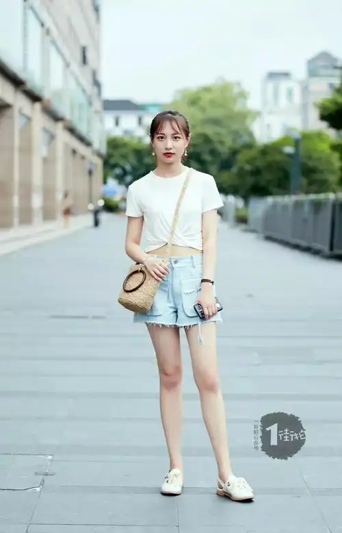 这样穿成沙漏身材再也不用为减肥发愁了