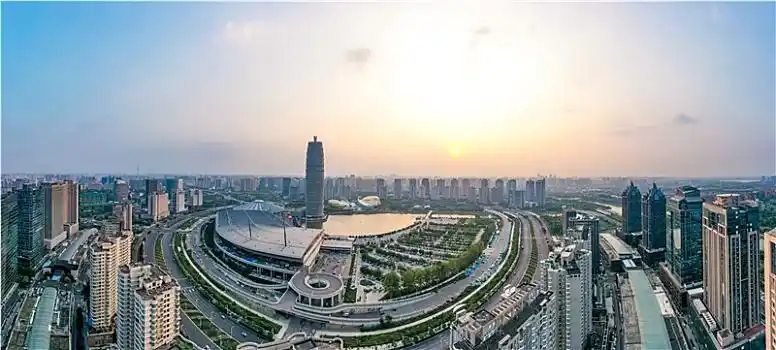 航拍河南省郑州市郑东新区cbd如意湖畔,大玉米,千玺广场,中原第一高楼