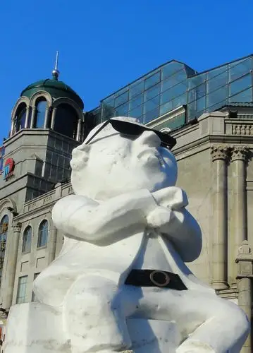 《 鸟叔 ———您原来就是一雪人儿啊 》(东北掠影)