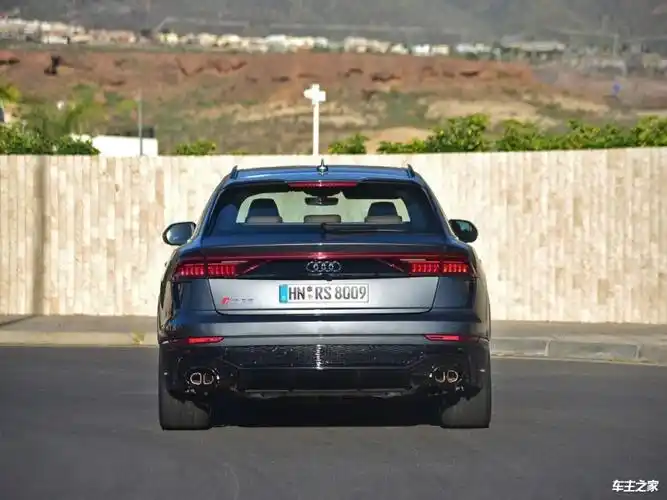 天水奥迪rs q8价格136.59万起 优惠高达10.29万