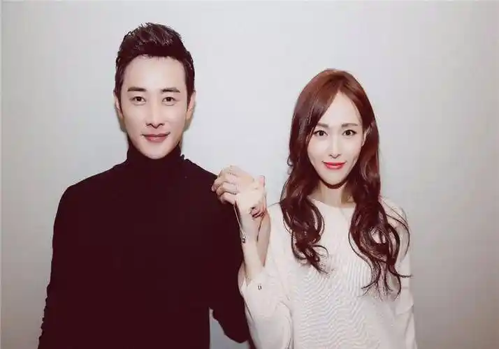 原创唐嫣营业了出镜间里分享女儿的趣事新作品也马上与大家见面