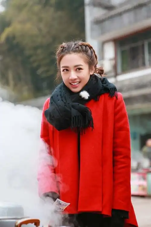 吃货鬼鬼甜美可爱