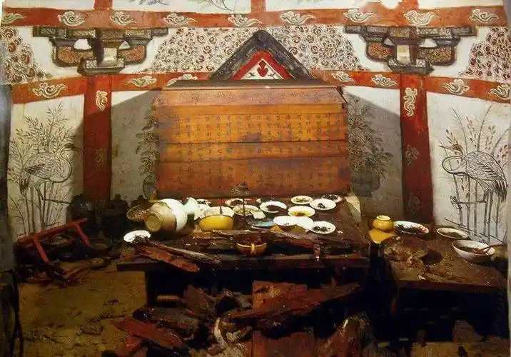 古墓发掘现场,惊现一桌1000年前的酒菜!_生活_张文藻_千年